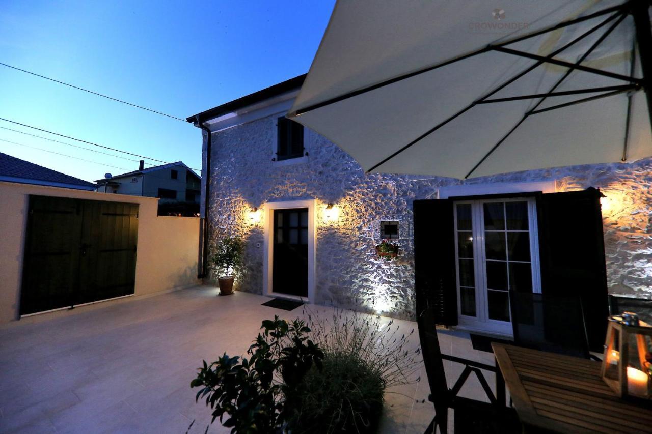 Villa Crowonder Villa Mari Zadar